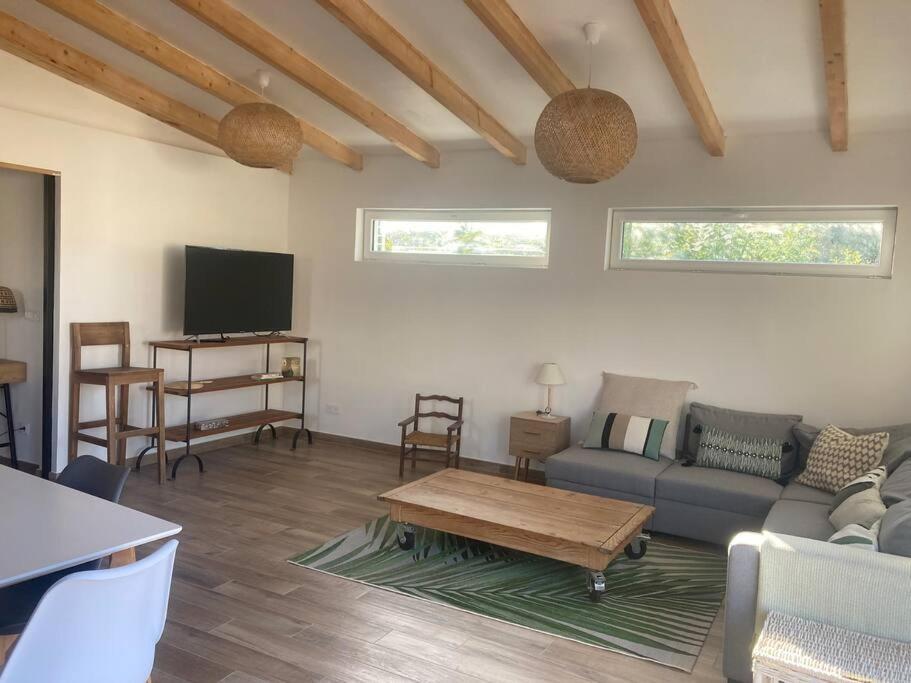 Petite Maison Avec Terrasse. Holiday home Ajaccio (Corsica)